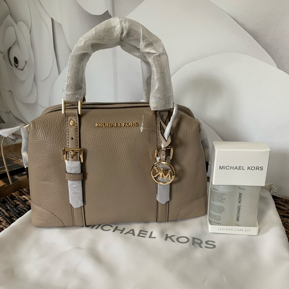 🧸TAN MICHAEL KORS BAG BRAND NEW🧸
